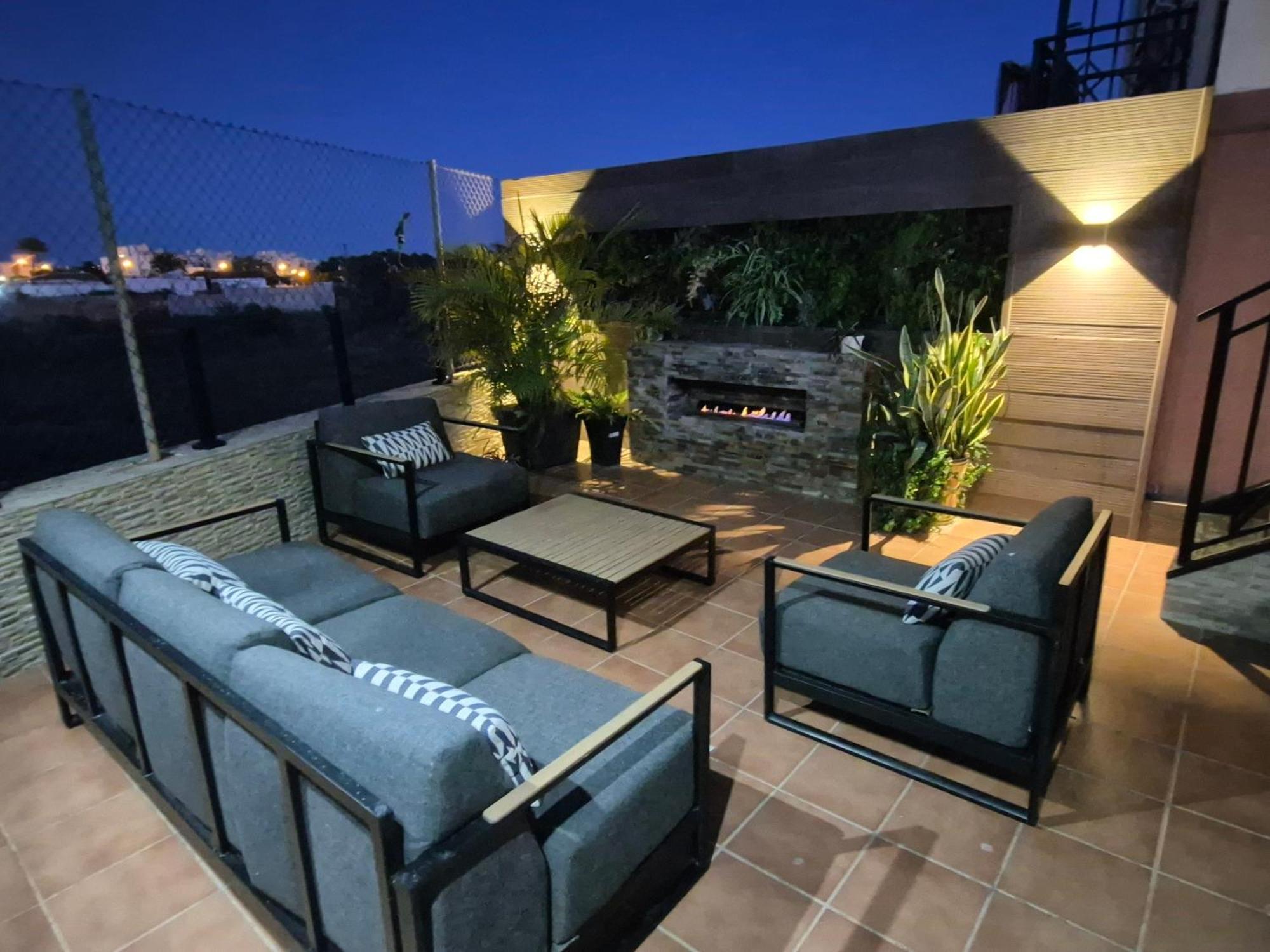 3 Bdr House Near La Zenia Private Lounge Terraces, Fire Places, Bbq, Kitchen, Parking Орихуела Екстериор снимка
